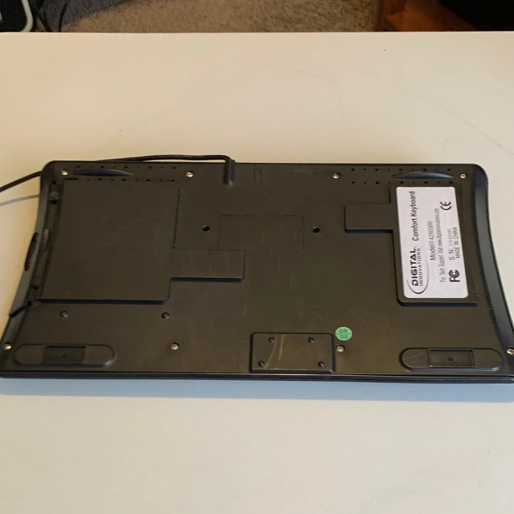 Black Wired Keyboard